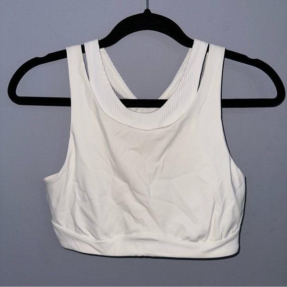 Lululemon Sports Bra - Picture 1 of 9